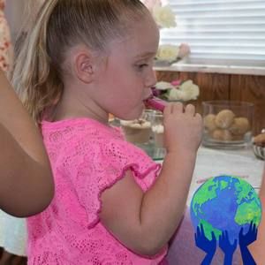 Meet your Posher, Lewis